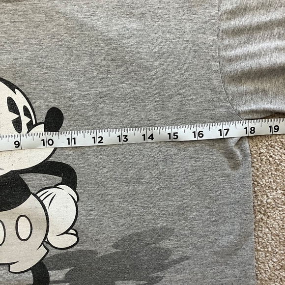 Kids Disney Mickey Mouse 1928 Evolution Grey Tee Size XL - Picture 5 of 6